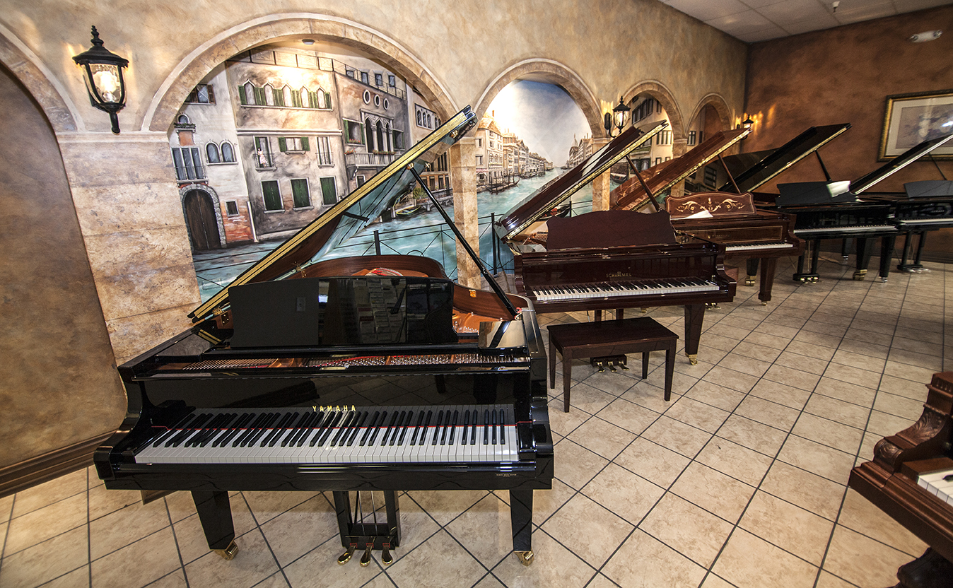 Grand Pianos at Piano Gallery